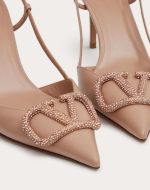 VLOGO SIGNATURE SLINGBACK PUMP IN CALFSKIN LEATHER 80MM - Image 2